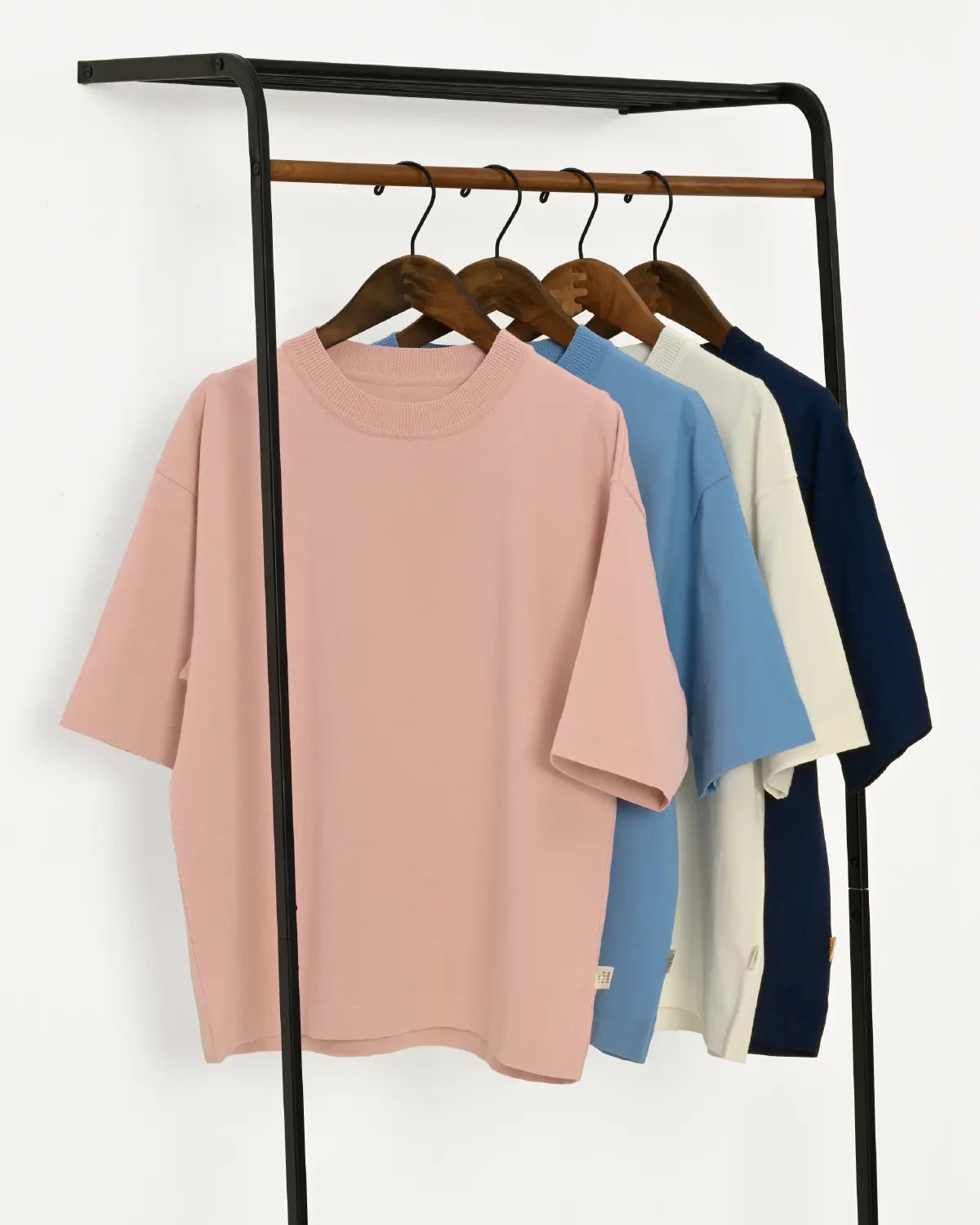 上品なハリのあるUVカットTシャツ