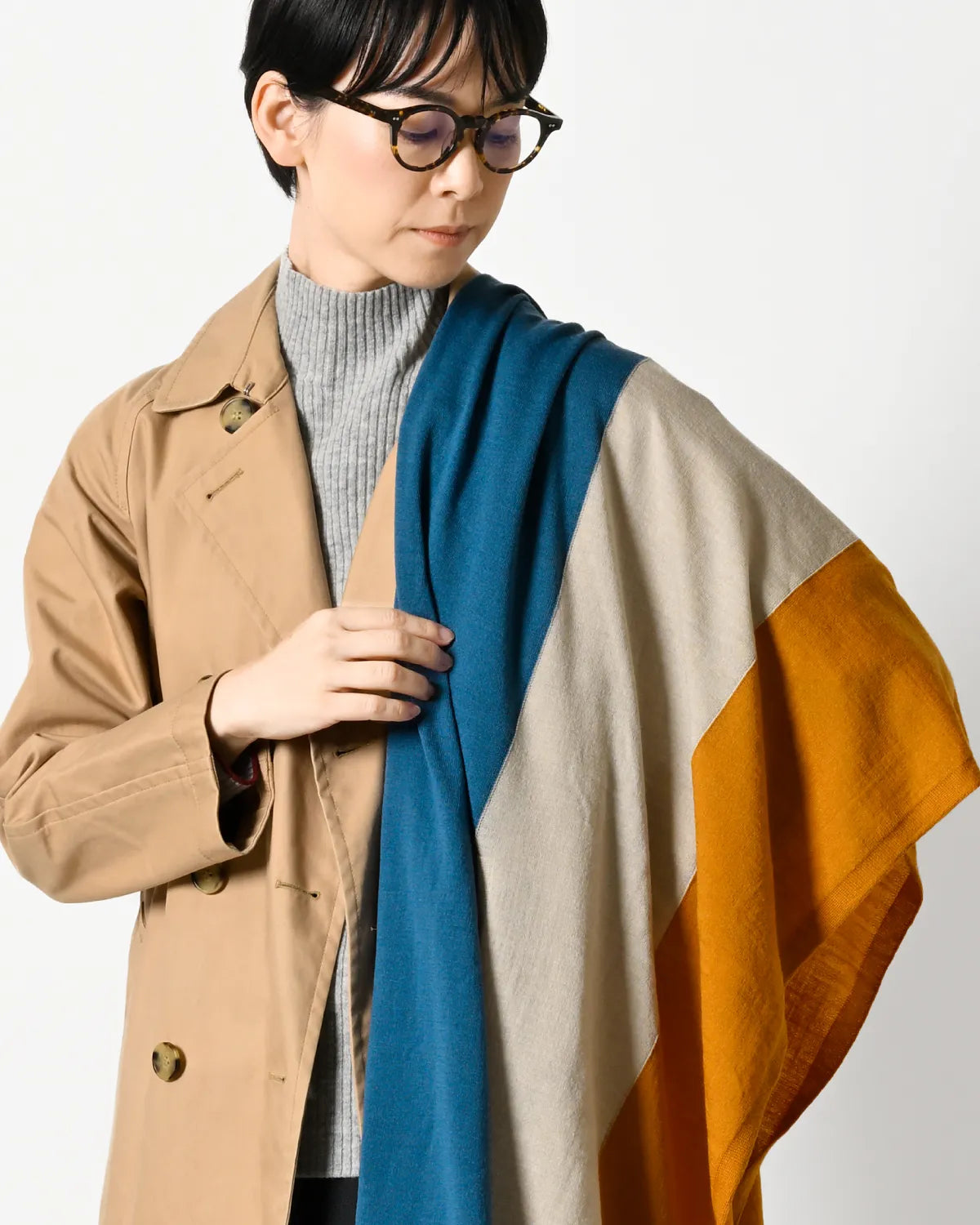 モデル身長：169cm#カラー_26 スモーキーブルー×ライトベージュ×マスタード