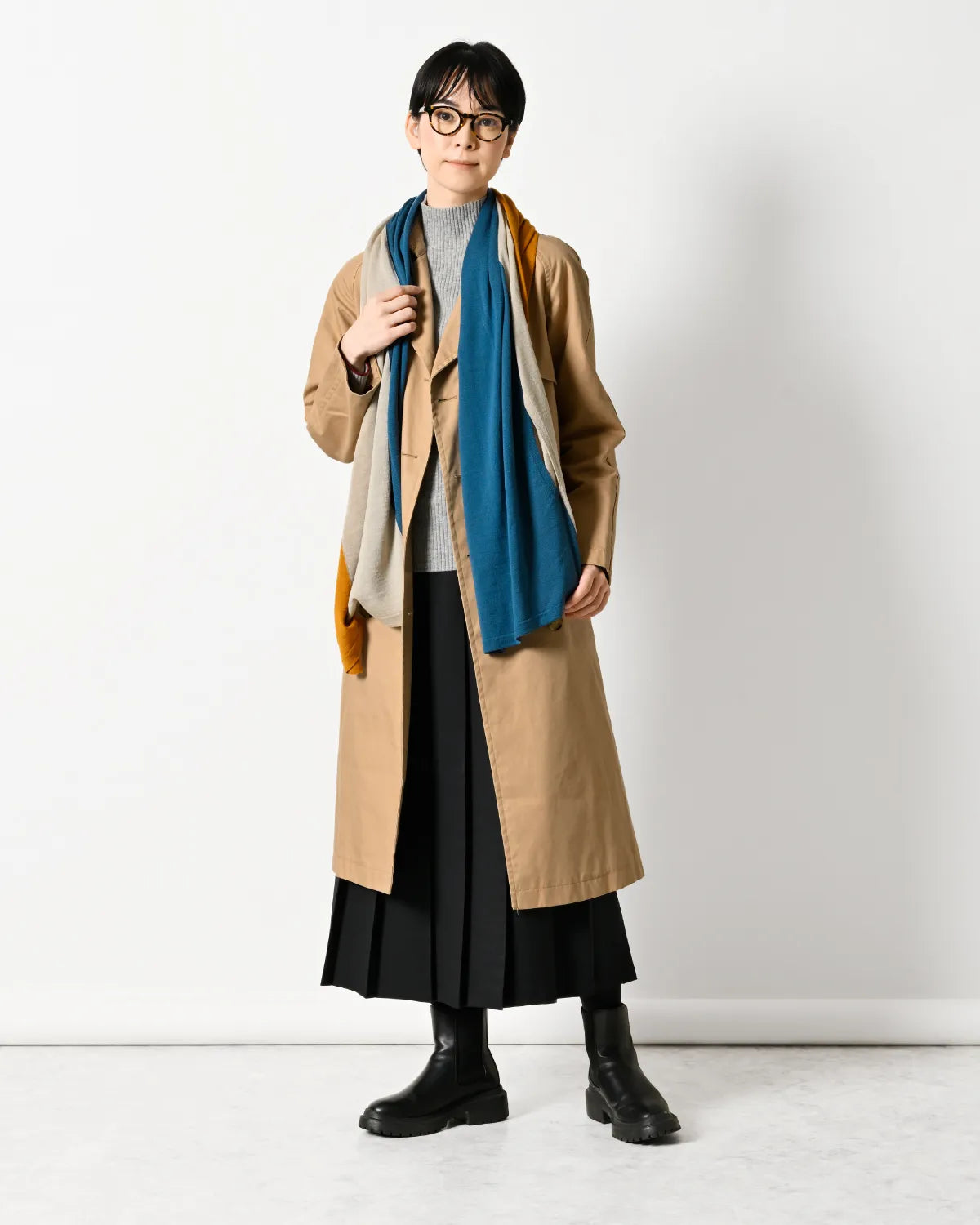 モデル身長：169cm#カラー_26 スモーキーブルー×ライトベージュ×マスタード