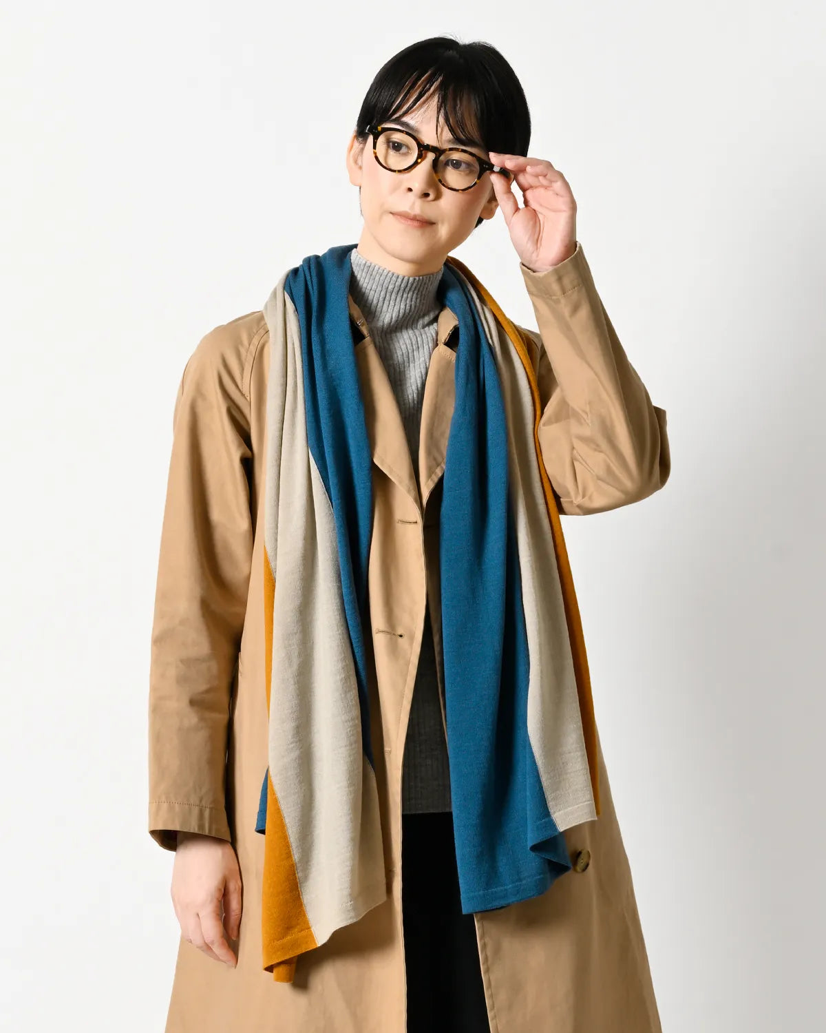 モデル身長：169cm#カラー_26 スモーキーブルー×ライトベージュ×マスタード