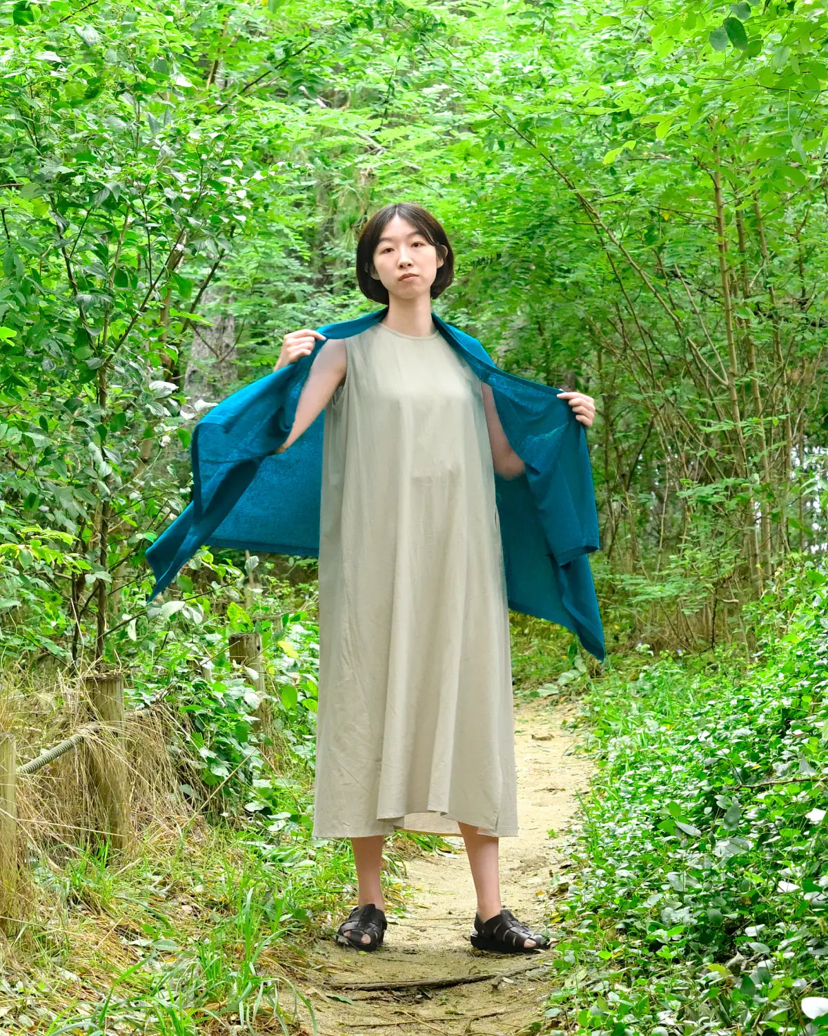 モデル身長：165cm#カラー_03 碧い稜線
